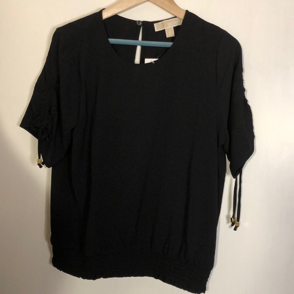 NWT Michael Kors Black Blouse Size Medium - Picture 1 of 7